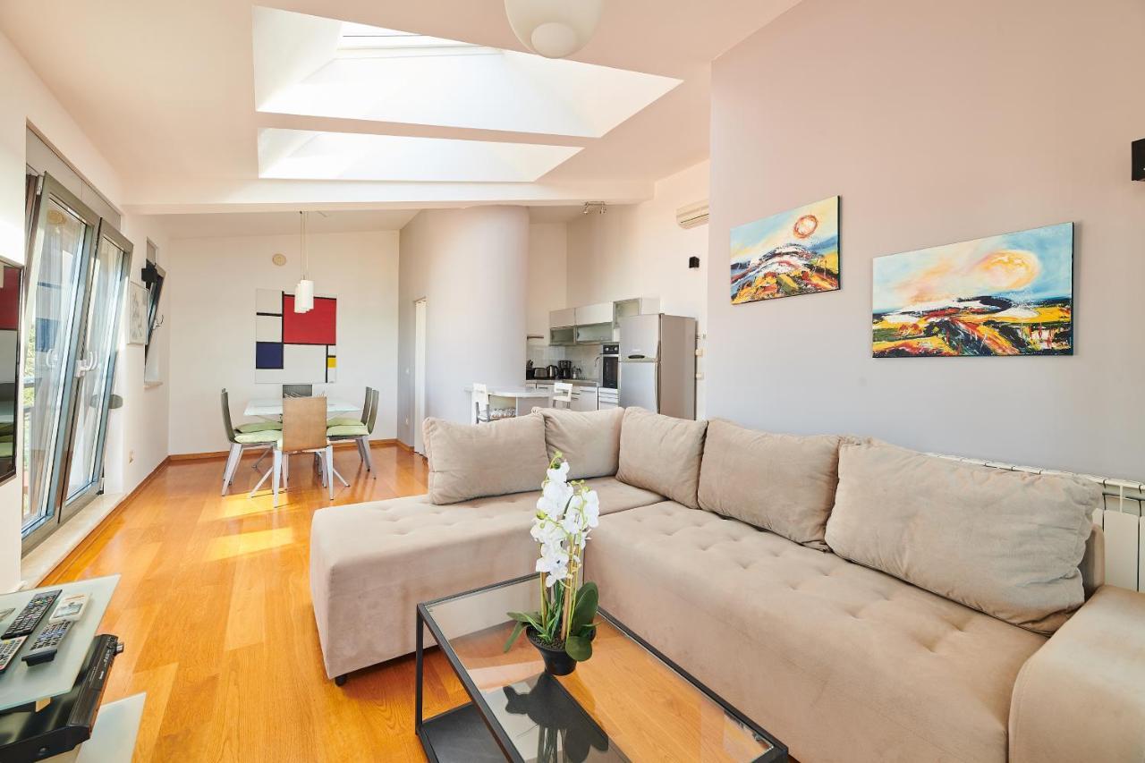 Apartment Bellavista Sea View Умаг Экстерьер фото