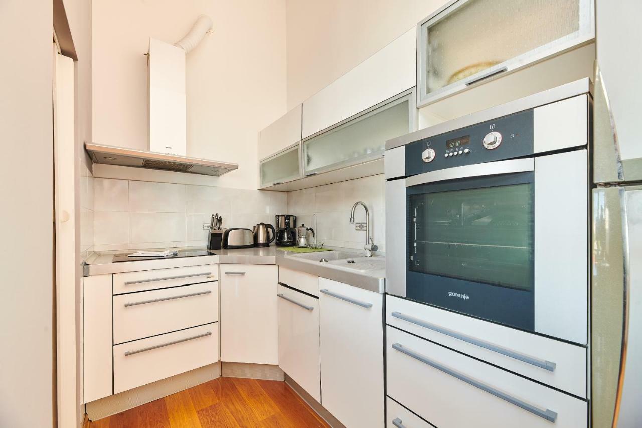 Apartment Bellavista Sea View Умаг Экстерьер фото